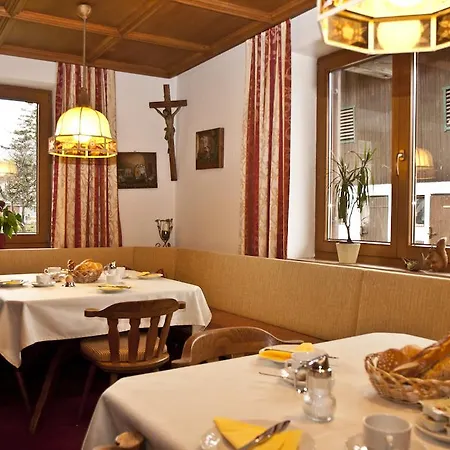 Ehstandhof Uderns